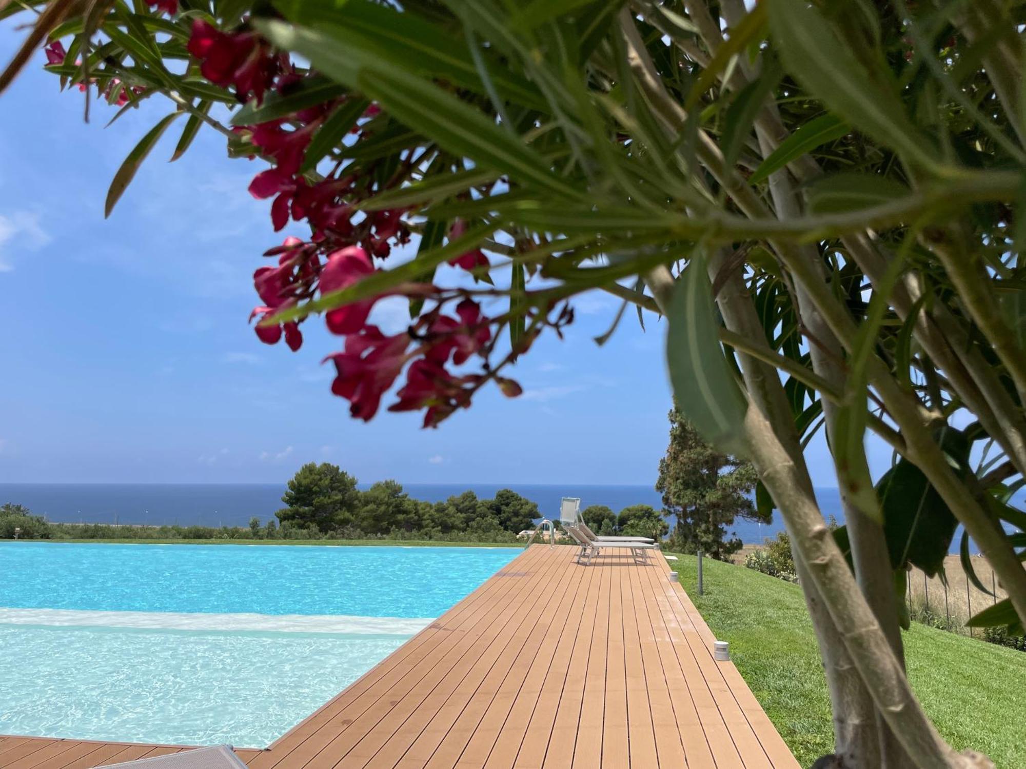 Cala Azzurra Macari Bed And Breakfast And Holidays House Екстериор снимка